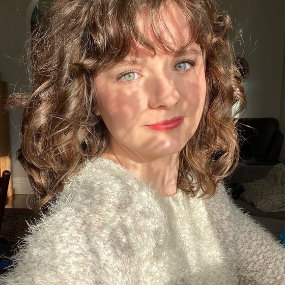 Meet your Posher, Morgan - Picture 2 of 2